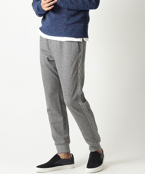 BEAMS(ビームス)の「BEAMS / ケーブル側章リブパンツ(その他パンツ・メンズ・グレー/ブラック・SMALL/MEDIUM/LARGE)」の2枚目の写真
