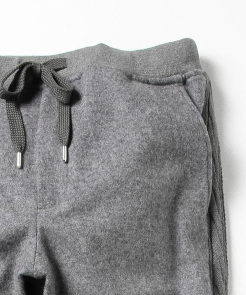 BEAMS(ビームス)の「BEAMS / ケーブル側章リブパンツ(その他パンツ・メンズ・グレー/ブラック・SMALL/MEDIUM/LARGE)」の18枚目の写真