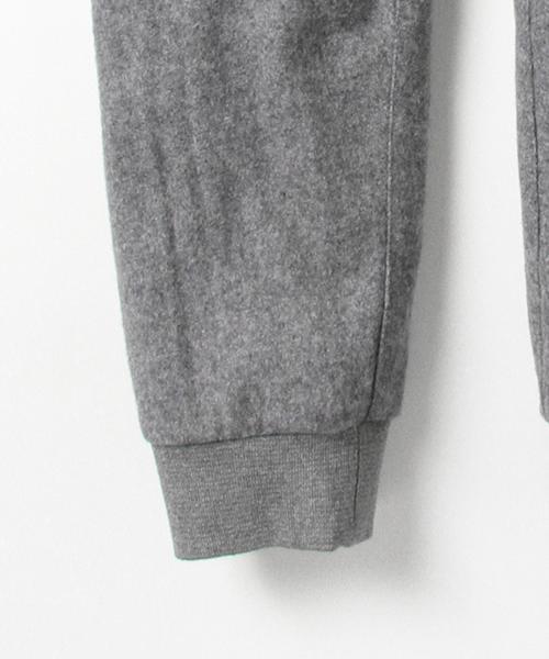 BEAMS(ビームス)の「BEAMS / ケーブル側章リブパンツ(その他パンツ・メンズ・グレー/ブラック・SMALL/MEDIUM/LARGE)」の3枚目の写真