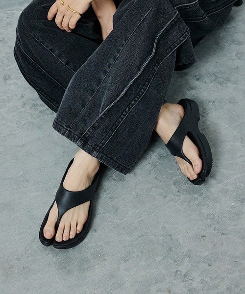 PAES（ペイズ）の「【PAES /ペイズ】リカバリーサンダル [FLIP-FLOP]UNISEX/タビサンダル（サンダル・メンズ・ブラック/グレー・26/27/28/23/24）」の15枚目の写真