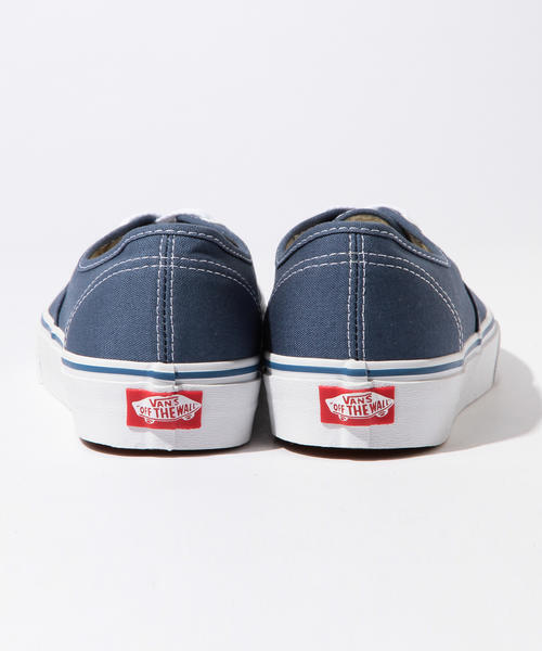 VANS(バンズ)の「VANS / オーセンティック(スニーカー・メンズ・ホワイト/ブラック/ホワイト系その他/ネイビー・9inch/10inch/8inch/9.5inch/7.5inch/8.5inch/10.5inch)」の5枚目の写真