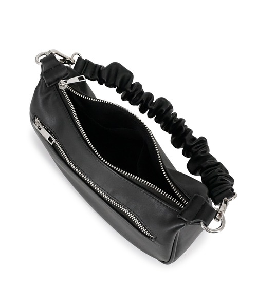 MURUA（ムルーア）の「MURUA(ムルーア) 2WAYミニショルダーバッグ MR-B1334 ギャザーチャーム（ショルダーバッグ・レディース・ブラック/ブルー/ベージュ・FREE）」の7枚目の写真