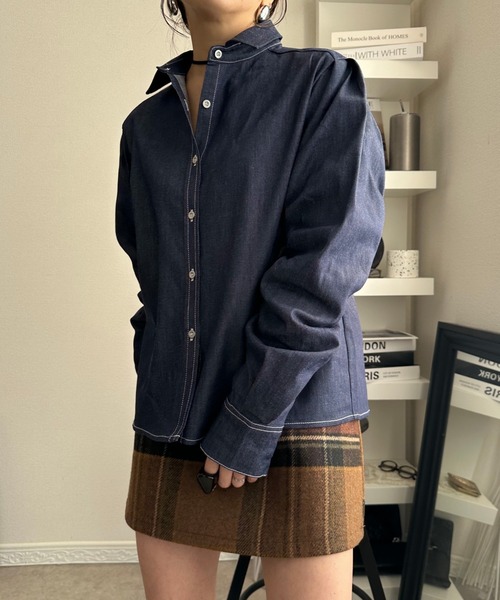 deux amour(ドゥーザムール)の「デニム袖シャーリングシャツ(シャツ/ブラウス・レディース・インディゴブルー/ネイビー・FREE)」の9枚目の写真