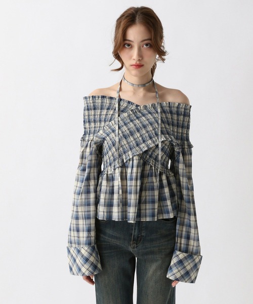 FOREVER 21（フォーエバー トゥエンティーワン）の「【2025SS】チョーカー付きオフショルブラウス（シャツ/ブラウス・レディース・ブラック/ブルー/ベージュ・FREE）」の20枚目の写真