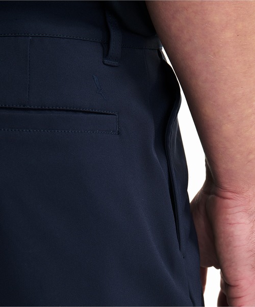 AIGLE(エーグル)の「吸水速乾 UVカット ドライテックパンツ / タックテーパードパンツ(その他パンツ・レディース・ダークブルー/オフホワイト・38/36/34/40)」の4枚目の写真