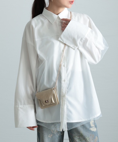 Sawa a la mode（サワアラモード）の「チュールを重ねたオーバーシャツ（シャツ/ブラウス・レディース・オフホワイト/ネイビー・FREE）」の2枚目の写真