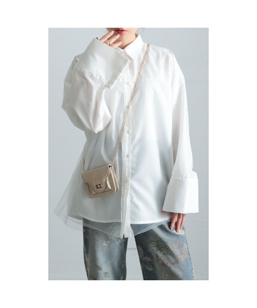 Sawa a la mode（サワアラモード）の「チュールを重ねたオーバーシャツ（シャツ/ブラウス・レディース・オフホワイト/ネイビー・FREE）」の9枚目の写真