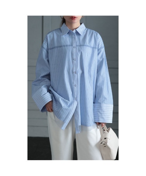 Sawa a la mode（サワアラモード）の「チュールを重ねたオーバーシャツ（シャツ/ブラウス・レディース・オフホワイト/ネイビー・FREE）」の20枚目の写真