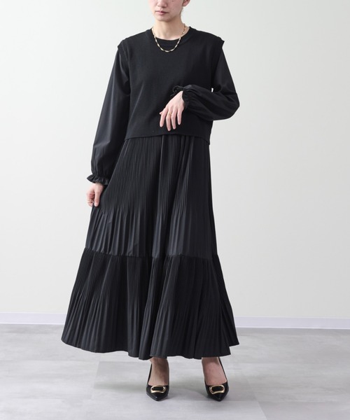 DOLLUPOOPS（ドールアップウップス）の「【ニットベストセット】ノースリバックリボンプリーツワンピース（ワンピース・レディース・グレー/アイボリー/ブラック/キャメル/ネイビー・38）」の2枚目の写真