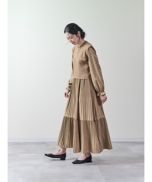 DOLLUPOOPS（ドールアップウップス）の「【ニットベストセット】ノースリバックリボンプリーツワンピース（ワンピース・レディース・グレー/アイボリー/ブラック/キャメル/ネイビー・38）」の12枚目の写真