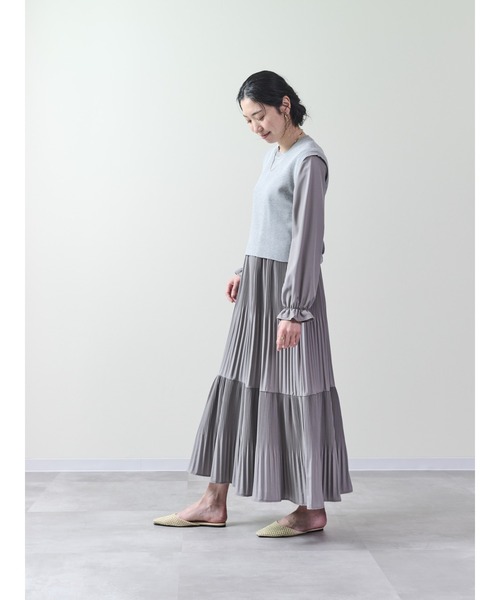 DOLLUPOOPS（ドールアップウップス）の「【ニットベストセット】ノースリバックリボンプリーツワンピース（ワンピース・レディース・グレー/アイボリー/ブラック/キャメル/ネイビー・38）」の9枚目の写真