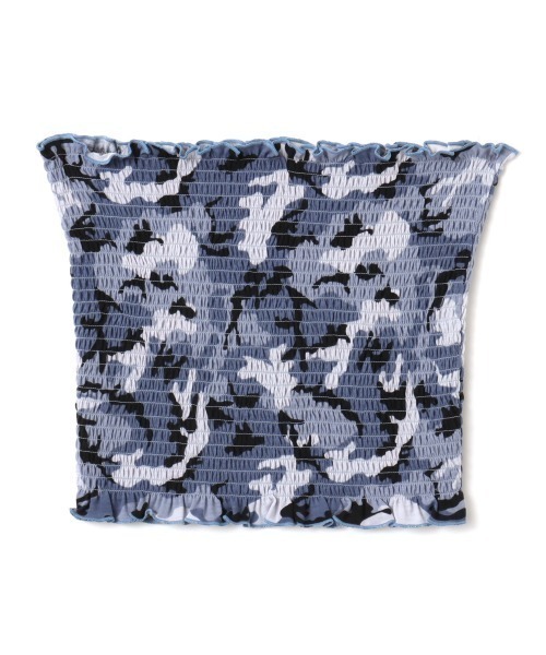atmos pink（アトモスピンク）の「atmos pink Camouflage Shirring Baretop / アトモス ピンク カモフラージュシャーリング ベアトップ（チューブトップ・レディース・カーキ/ブルー/ブラウン・FREE）」の6枚目の写真