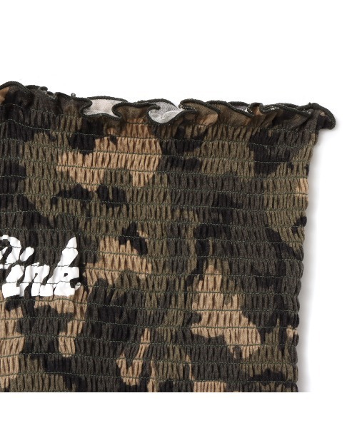 atmos pink（アトモスピンク）の「atmos pink Camouflage Shirring Baretop / アトモス ピンク カモフラージュシャーリング ベアトップ（チューブトップ・レディース・カーキ/ブルー/ブラウン・FREE）」の14枚目の写真