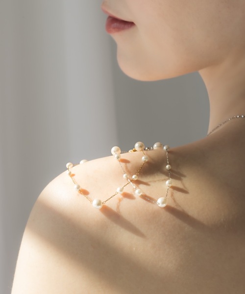 muku（ムク）の「BRACELET/RANDOM PEARL（ブレスレット・レディース・シルバー/ゴールド・FREE）」の7枚目の写真