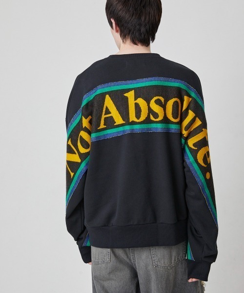 DISCOVERED(ディスカバード)の「DISCOVERED SOCCER MUFFLER SWEAT(スウェット・メンズ・グレー/ブラック・1/3)」の2枚目の写真