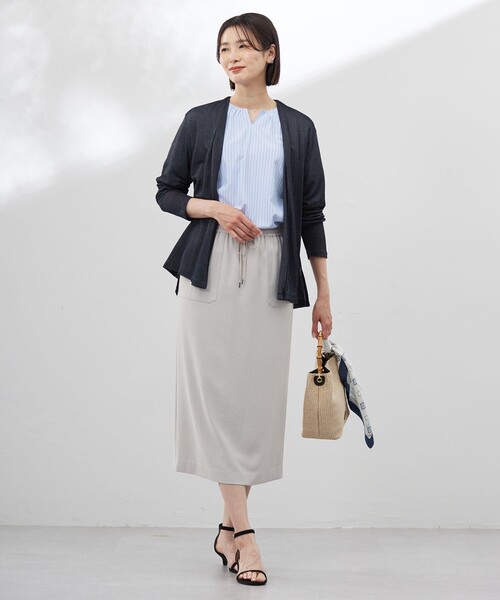 J.PRESS(ジェイプレス)の「【WEB限定・洗える】ストライプ キーネック ブラウス(シャツ/ブラウス・レディース・サックスブルー系1/イエロー系1・T13/T15)」の6枚目の写真