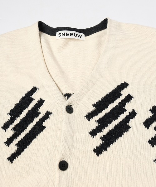 sneeuw（スニュウ）の「エレクトリックカーディガン（カーディガン/ボレロ・レディース・アイボリー/グリーン・1/3）」の14枚目の写真