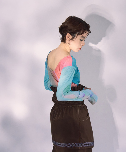 THE GOODLAND MARKET（ザグッドランドマーケット）の「cwtch　BACKOPEN l/S PRINT T-SHIRTS（Tシャツ/カットソー・レディース・ブルー系その他/ホワイト系その他・FREE）」の4枚目の写真