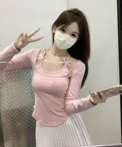 gossip!ロサンゼルス(ゴシップロサンゼルス)の「Y2K風 リボン付きホルターネックレイヤード(カップ付き)(シャツ/ブラウス・レディース・ホワイト/ピンク/アイボリー/ブラック・FREE)」の14枚目の写真