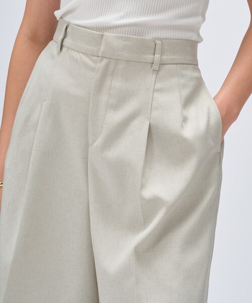 cloenc（クロエンス）の「【セットアップ／手洗い可】リネンブレンドハーフパンツ（その他パンツ・レディース・オフホワイト/ブラウン系/ライトグリーン/ダークグレー・01/02）」の9枚目の写真