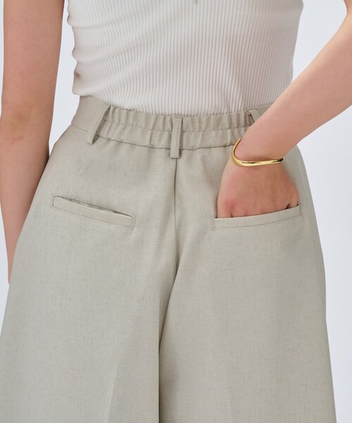 cloenc（クロエンス）の「【セットアップ／手洗い可】リネンブレンドハーフパンツ（その他パンツ・レディース・オフホワイト/ブラウン系/ライトグリーン/ダークグレー・01/02）」の10枚目の写真