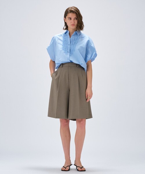 cloenc（クロエンス）の「【セットアップ／手洗い可】リネンブレンドハーフパンツ（その他パンツ・レディース・オフホワイト/ブラウン系/ライトグリーン/ダークグレー・01/02）」の12枚目の写真