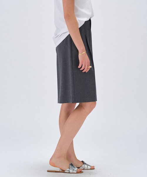 cloenc（クロエンス）の「【セットアップ／手洗い可】リネンブレンドハーフパンツ（その他パンツ・レディース・オフホワイト/ブラウン系/ライトグリーン/ダークグレー・01/02）」の19枚目の写真