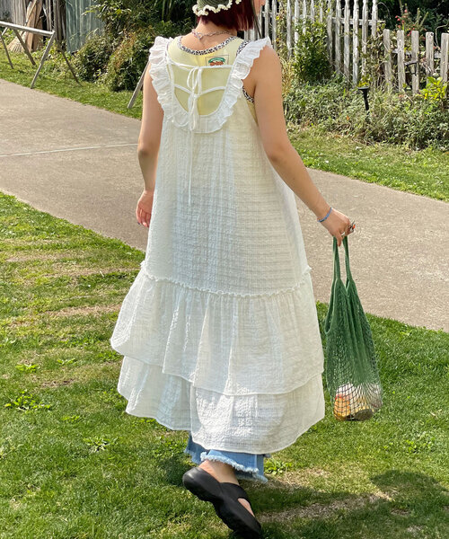 CIAOPANIC（チャオパニック）の「フリルネックティアードワンピース（ワンピース・レディース・ブラック/サックスブルー/ブロンズ/ホワイト/イエロー・0/1）」の8枚目の写真