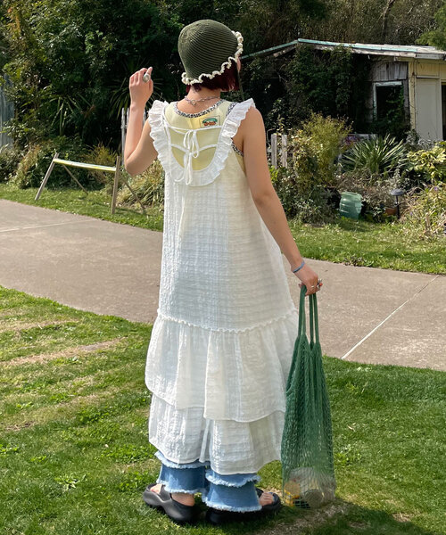 CIAOPANIC（チャオパニック）の「フリルネックティアードワンピース（ワンピース・レディース・ブラック/サックスブルー/ブロンズ/ホワイト/イエロー・0/1）」の12枚目の写真