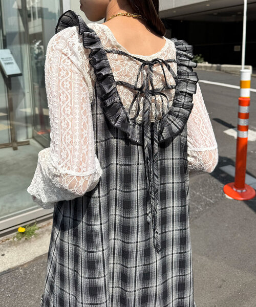 CIAOPANIC（チャオパニック）の「フリルネックティアードワンピース（ワンピース・レディース・ブラック/サックスブルー/ブロンズ/ホワイト/イエロー・0/1）」の22枚目の写真