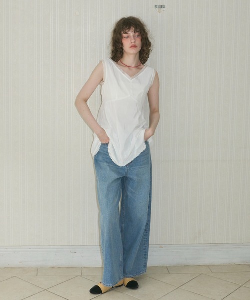 GIUNON（ジウノン）の「barrel leg vintage denim / バレルレッグヴィンテージデニム（デニムパンツ・レディース・ブルー・1/0）」の2枚目の写真