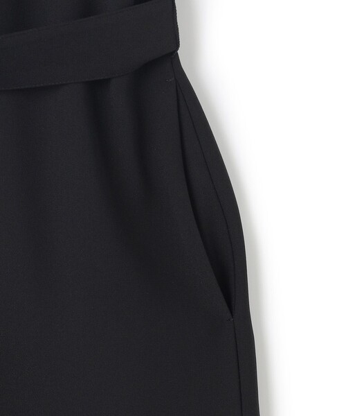 23区(ニジュウサンク)の「【吸水速乾/UVカット/接触冷感/洗える】ストレッチジョーゼット ワンピース(ワンピース・レディース・ネイビー系/ダークグリーン系/ブラック系・38)」の18枚目の写真