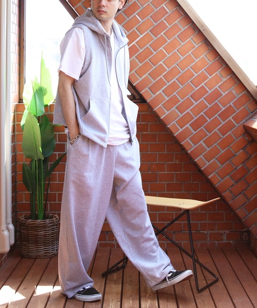 ８(eight)（エイト）の「ノースリーブジップパーカー（ベスト・メンズ・ブラック/グレー・LARGE/MEDIUM）」の17枚目の写真