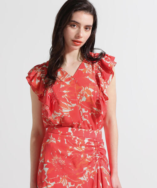 PINKY&DIANNE（ピンキーアンドダイアン）の「◆【接触冷感】グラデーションフラワープリントブラウス（シャツ/ブラウス・レディース・ブラック系その他/ピンク系その他・38）」の2枚目の写真