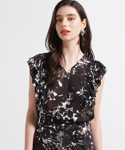 PINKY&DIANNE（ピンキーアンドダイアン）の「◆【接触冷感】グラデーションフラワープリントブラウス（シャツ/ブラウス・レディース・ブラック系その他/ピンク系その他・38）」の13枚目の写真