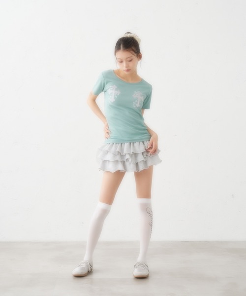 FCMM（エフシーエムエム）の「【日本限定】CROSS PATCH TEE / クロスパッチTEE（Tシャツ/カットソー・レディース・ブラック/ライトブルー/オフホワイト/チャコールグレー・MEDIUM/SMALL）」の18枚目の写真