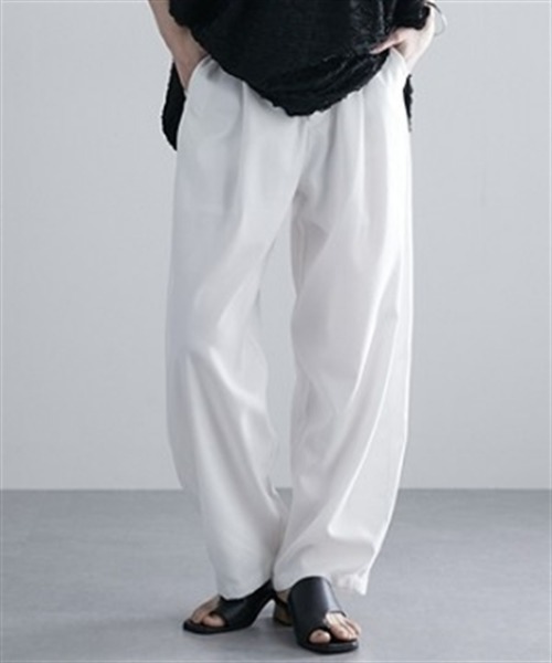 Soiunique（スワユニーク）の「【接触冷感】ゆったりサイズコクーンパンツ ［Soiunique］（その他パンツ・レディース・ブラック/オフホワイト/ブラウン/ベージュ・M/L/LL）」の2枚目の写真