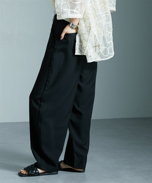 Soiunique（スワユニーク）の「【接触冷感】ゆったりサイズコクーンパンツ ［Soiunique］（その他パンツ・レディース・ブラック/オフホワイト/ブラウン/ベージュ・M/L/LL）」の10枚目の写真