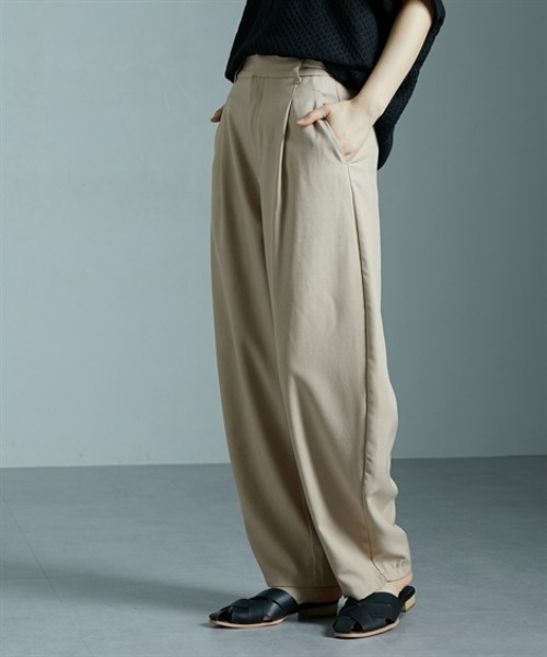 Soiunique（スワユニーク）の「【接触冷感】ゆったりサイズコクーンパンツ ［Soiunique］（その他パンツ・レディース・ブラック/オフホワイト/ブラウン/ベージュ・M/L/LL）」の21枚目の写真