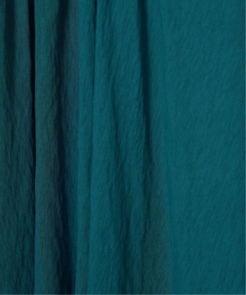 LBC(エルビーシー)の「Vネックピンタックセットワンピース(ワンピース・レディース・ブラック/ターコイズブルー/ブラウン/オレンジ・M)」の13枚目の写真