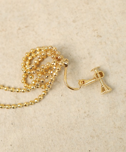Crisp（クリスプ）の「チェーンリボンイヤリング（イヤリング・レディース・ゴールド・FREE）」の2枚目の写真