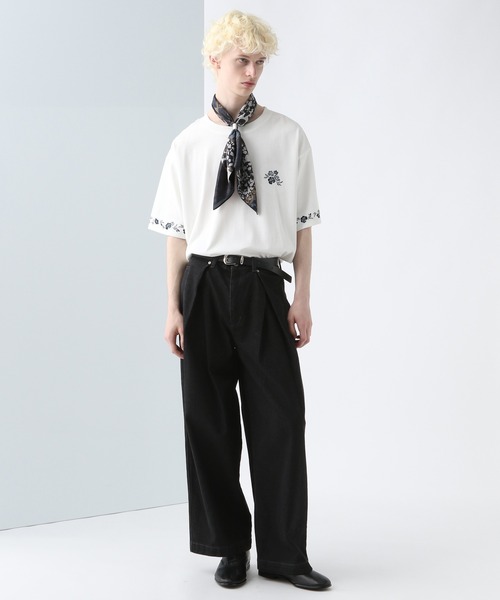 HARE(ハレ)の「フラワーシシュウカットソー(HARE)(Tシャツ/カットソー・メンズ・ホワイト/ブラック/ブラウン・SMALL/MEDIUM)」の7枚目の写真