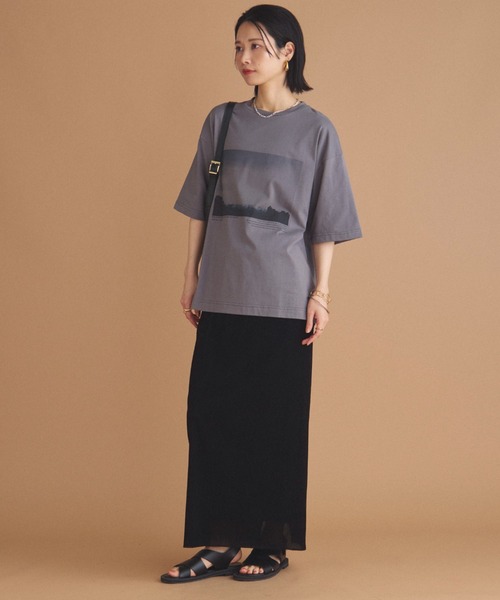 Doux archives（ドゥアルシーヴ）の「フォトプリント半袖Tee（Tシャツ/カットソー・レディース・チャコールグレー/オフホワイト/グレイッシュベージュ・38）」の20枚目の写真