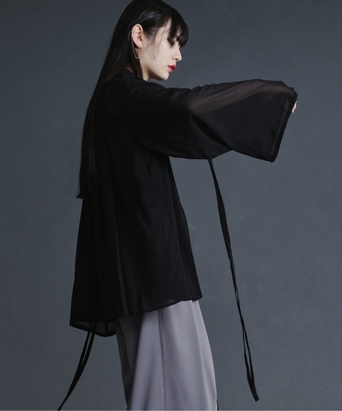 Ellno Loset(エルノロゼット)の「コードスリーブプリーツシアーシャツ(シャツ/ブラウス・メンズ・オフホワイト/ブルー/ブラック・SMALL/MEDIUM/LARGE)」の9枚目の写真