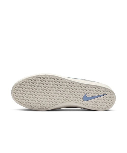 NIKE SB（ナイキエスビー）の「NIKE SB/ナイキエスビー メンズ レディース スニーカー スケシュー NIKE SB ﾌｫｰｽ 58 FORCE IH0636-141（スニーカー・メンズ・ホワイト×グレー・23.5cm/25.0cm/29.0cm/24.0cm/28.0cm/27.5cm/26.0cm/28.5cm/25.5cm/27.0cm/23.0cm/26.5cm/24.5cm）」の6枚目の写真