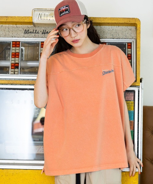 niko and...（ニコアンド）の「バック刺繍BIGフレンチTシャツ（Tシャツ/カットソー・レディース・ブラウン/オレンジ/オフホワイト/ライトブルー・MEDIUM/LARGE）」の4枚目の写真