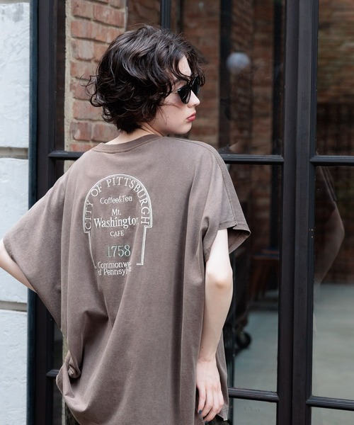 niko and（ニコアンド）の「バック刺繍BIGフレンチTシャツ（T