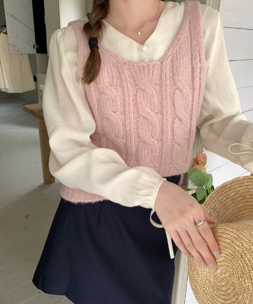 Teem Store(チームストア)の「ケーブルニットビスチェ(ニット/セーター・レディース・グリーン/ピンク/アイボリー・F)」の3枚目の写真