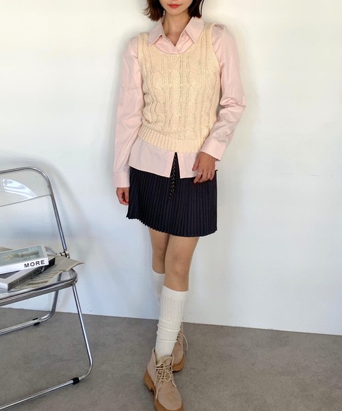 Teem Store(チームストア)の「ケーブルニットビスチェ(ニット/セーター・レディース・グリーン/ピンク/アイボリー・F)」の6枚目の写真