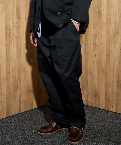 RED KAP(レッドキャップ)の「【RED KAP】限定商品 2TUCK SUPER WIDE PANTS ツータックワイドパンツ・ワークパンツ(チノパンツ・メンズ・ブラック/ベージュ・LL/L/M/S)」の9枚目の写真